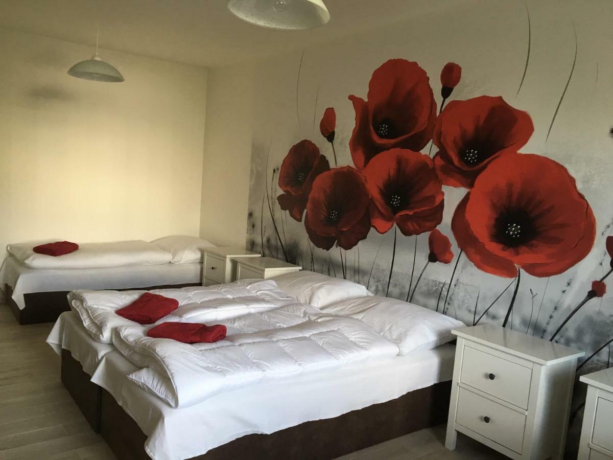 Apartmám na náměstí II Opočno Exteriér fotografie